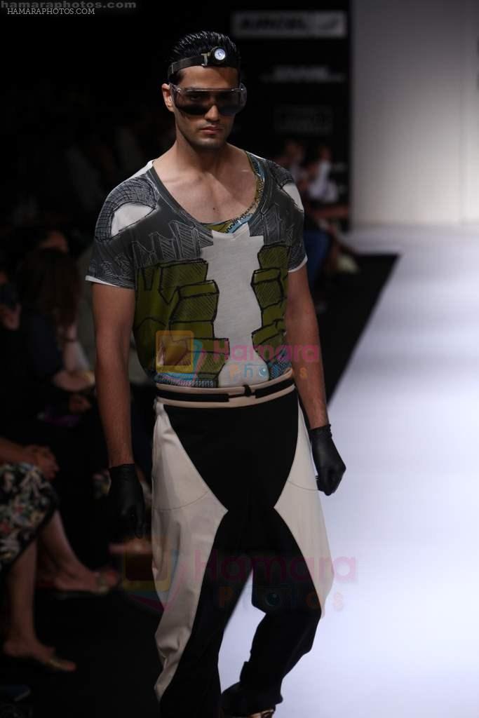 Model walks the ramp for Deux A Show at Lakme Fashion Week 2011 Day 4 in Grand Hyatt, Mumbai on 20th Aug 2011