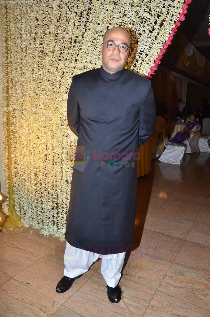 Mohan Kapoor at Endemol's Sanket Vanzara's brother wedding reception in The Club on 23rd Aug 2011