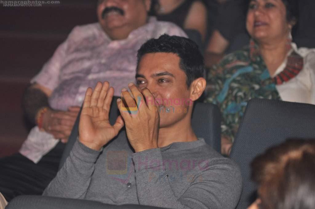 Aamir Khan at Shankar Ehsaan Loy 15 years concert celebrations in Mumbai on 24th Aug 2011