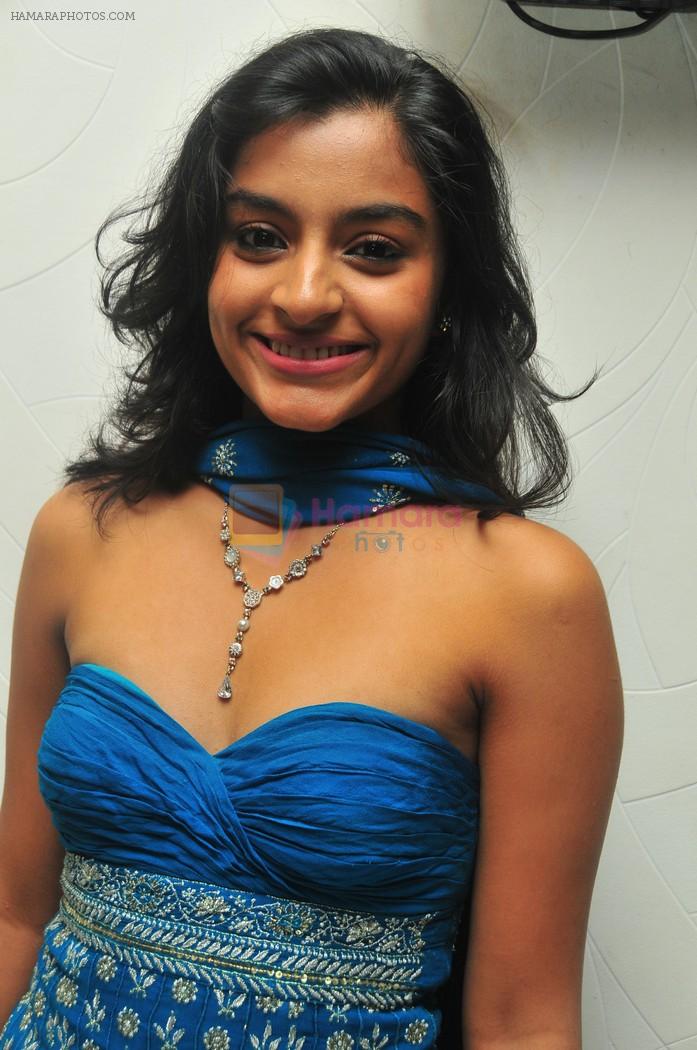 Alisha at Duniya Movie Audio Launch on 27th August 2011