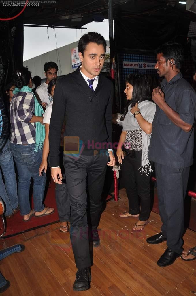 Imran Khan On the sets of Hrithik's Just Dance in Filmcity on 27th Aug 2011