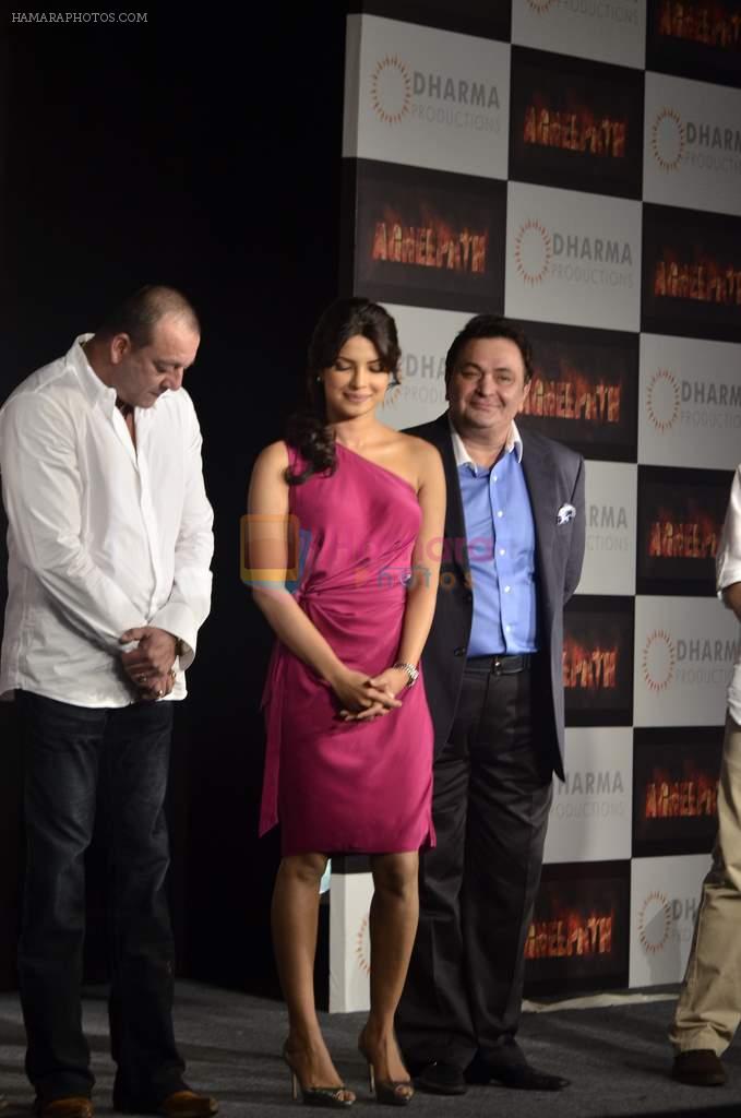 Priyanka Chopra, Sanjay Dutt, Rishi Kapoor at Agneepath first look in J W Marriott on 29th Aug 2011