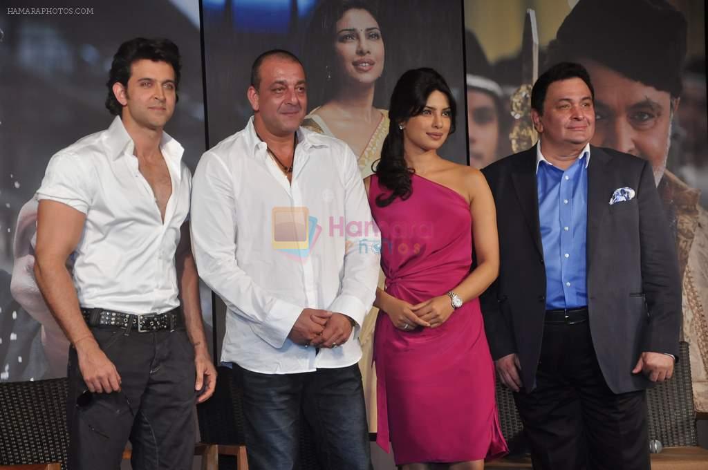 Priyanka Chopra, Hrithik Roshan, Sanjay Dutt, Rishi Kapoor at Agneepath first look in J W Marriott on 29th Aug 2011