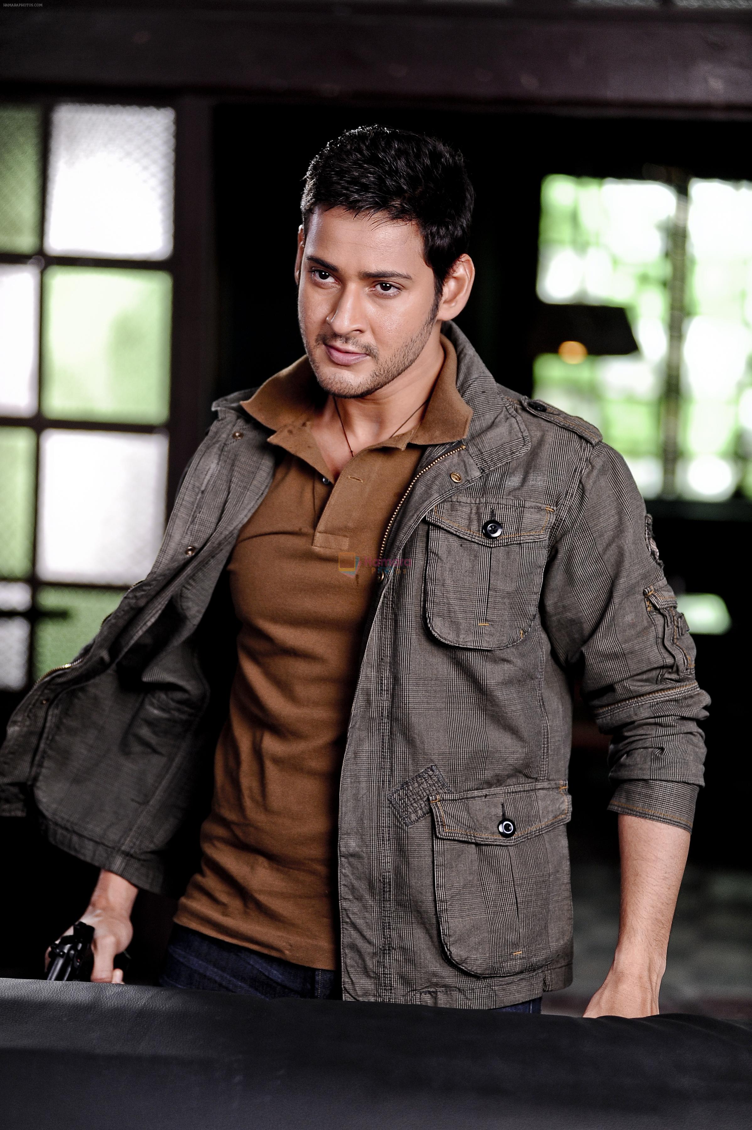 Mahesh Babu in Dookudu Movie Still