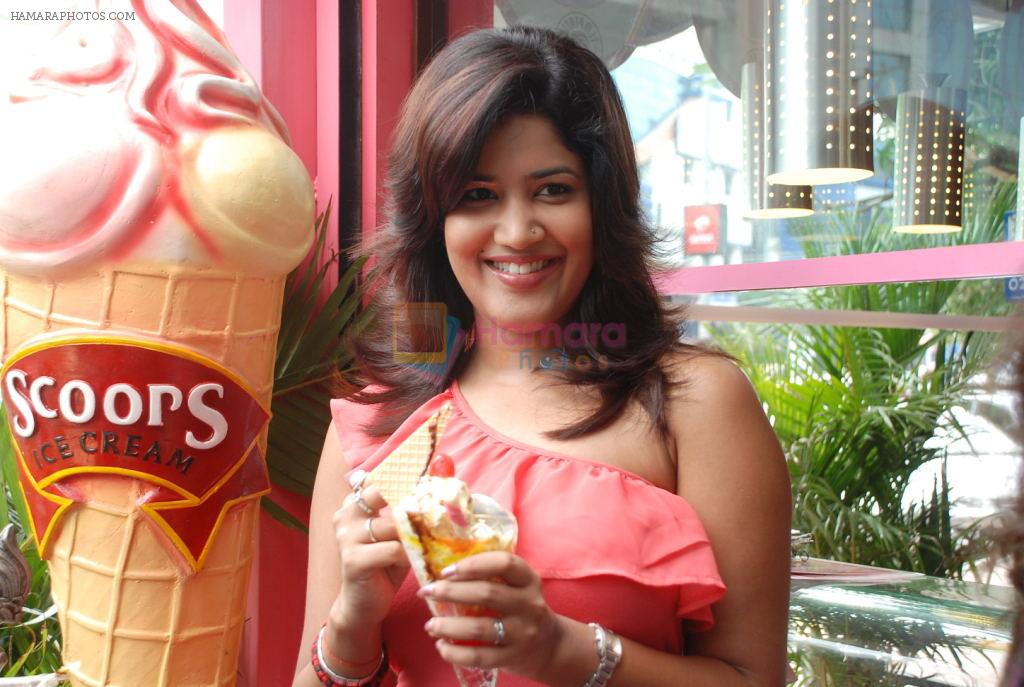 Soumya Bollapragada Launches Scoops Temptations on 27th August 2011