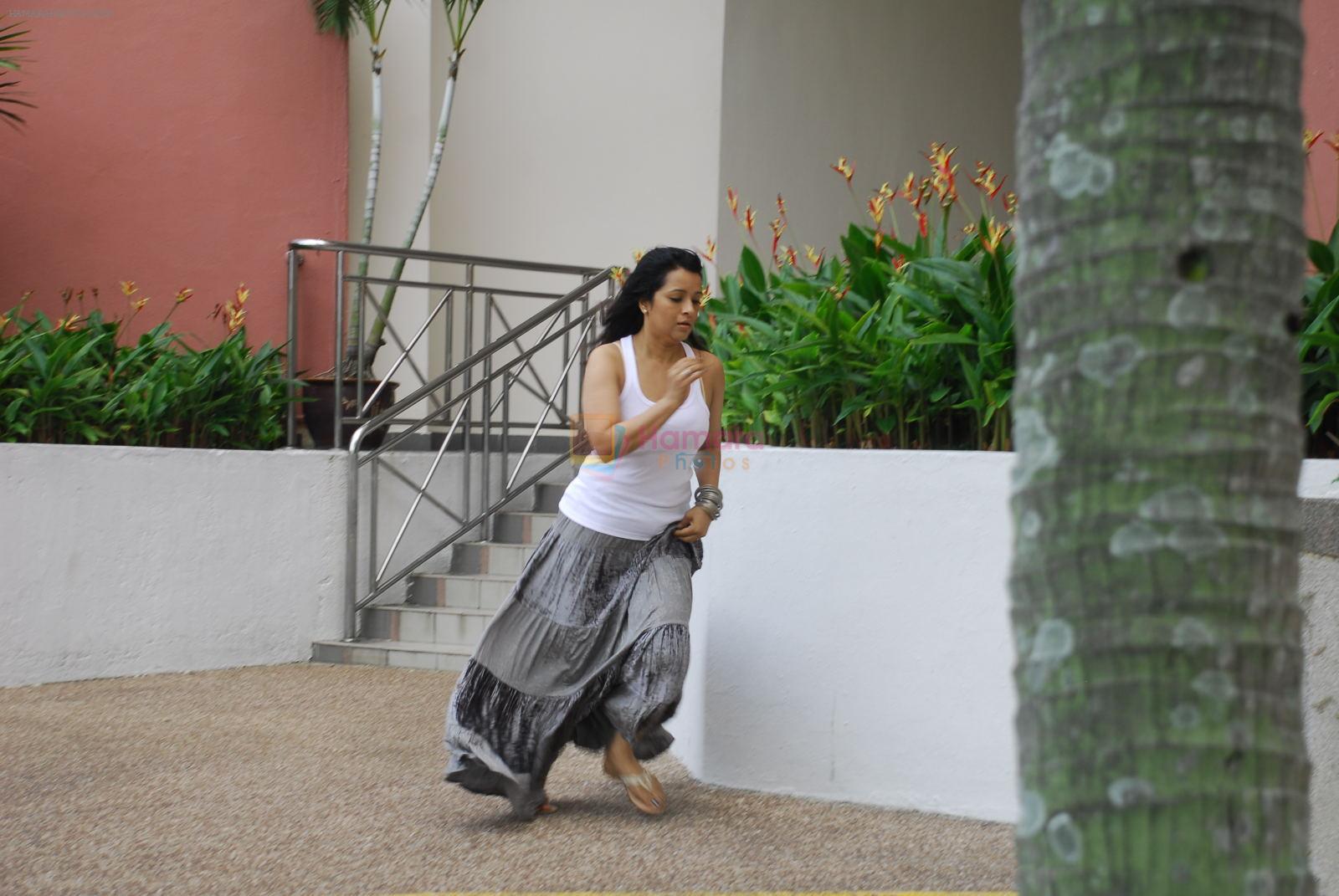 Reema Sen on the sets of Mugguru on 26th May 2011