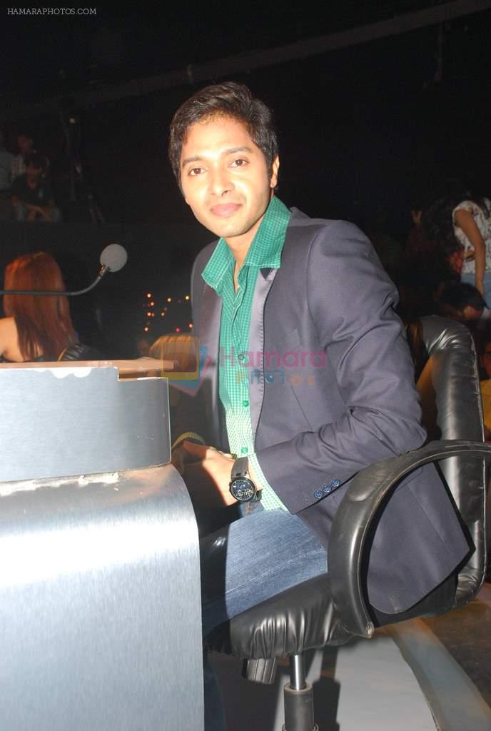Shreyas Talpade on the sets of India's got talent in Filmcity on 29th Aug 2011