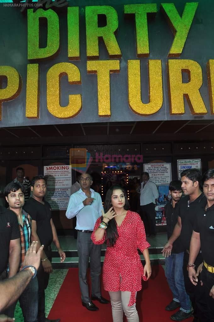 Vidya Balan at Dirty picture film first look in Bandra, Mumbai on 30th Aug 2011