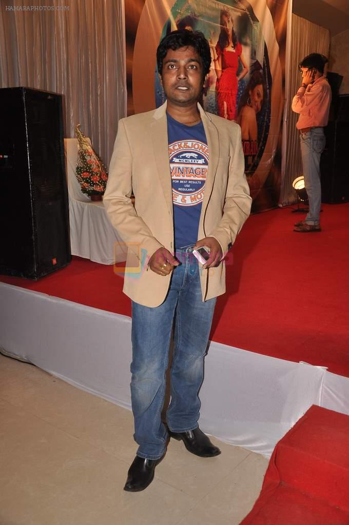 Navin Prabhakar at Nirmal Mishra's bash for film Murder in Mumbai in Club Millennium on 5th Sept 2011