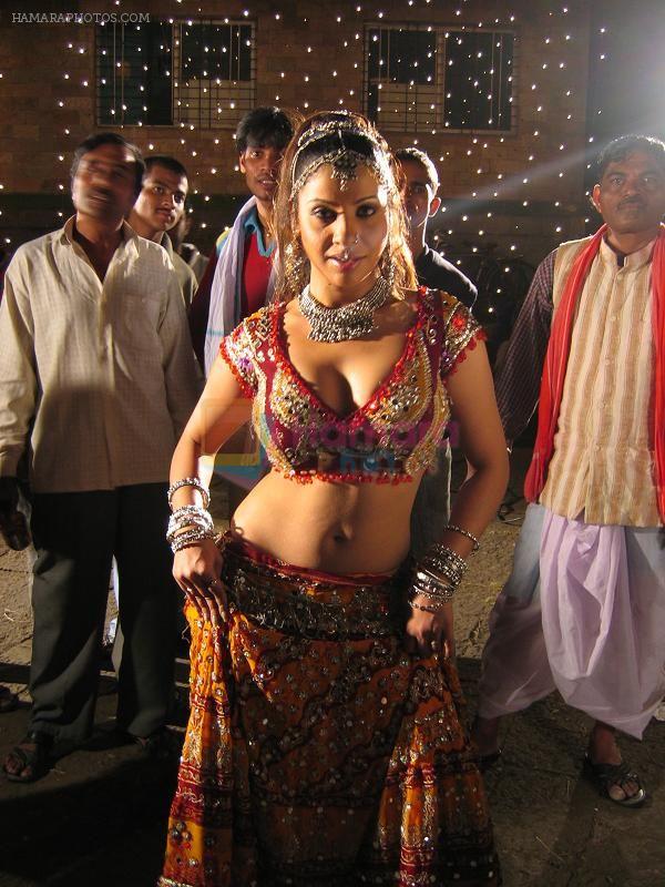 Ritisha Vijayvargiya in Rivaaz Movie Stills