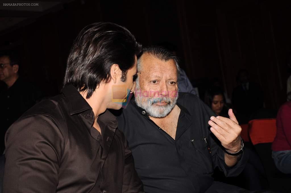 Shahid Kapoor, Pankaj Kapoor at Mausam film music success bash in J W Marriott on 8th Sept 2011