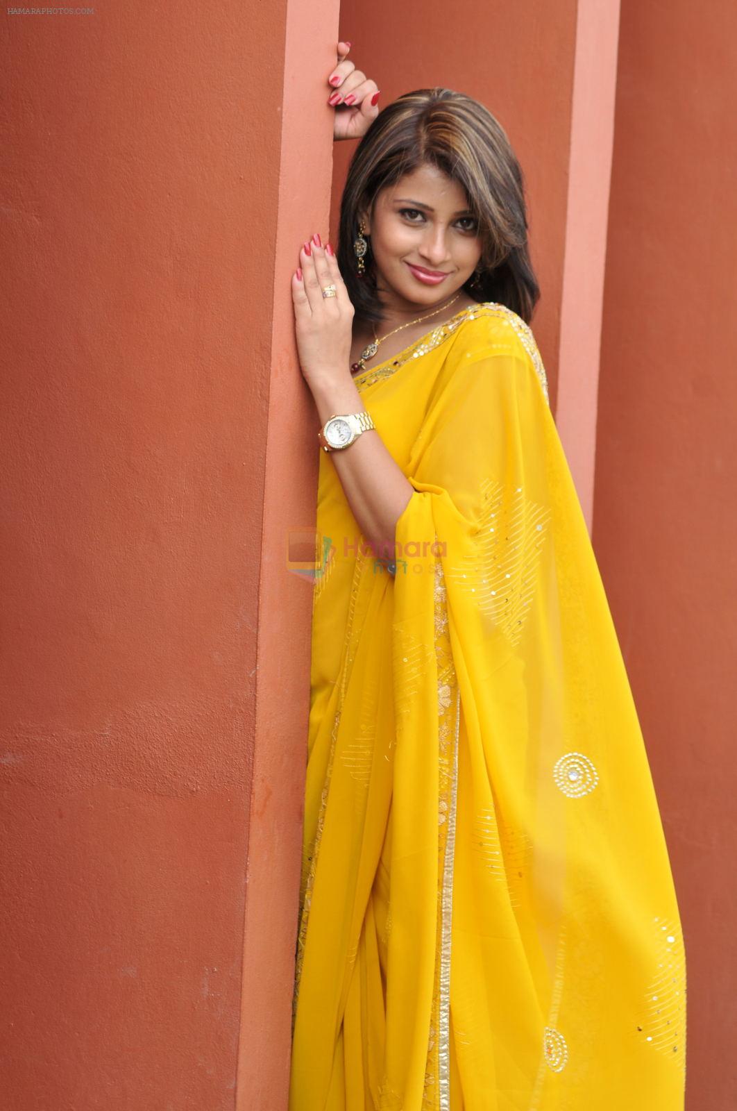 Nadeesha Hemamali Glamour Shoot
