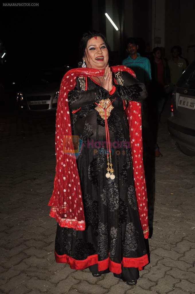 Dolly Bindra at the Telly Chakkar's New Talent Awards in Mehboob on 16th Sept 2011