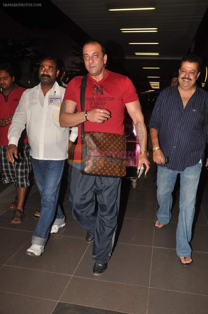 Sanjay Dutt snapped at airport on 17th Sept 2011