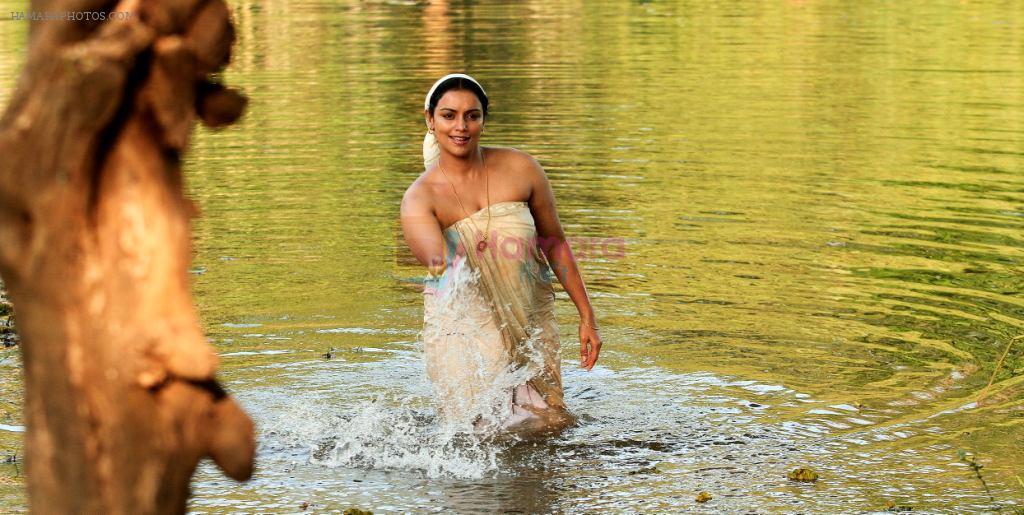 Swetha Menon in Rathinirvedam Movie Stills