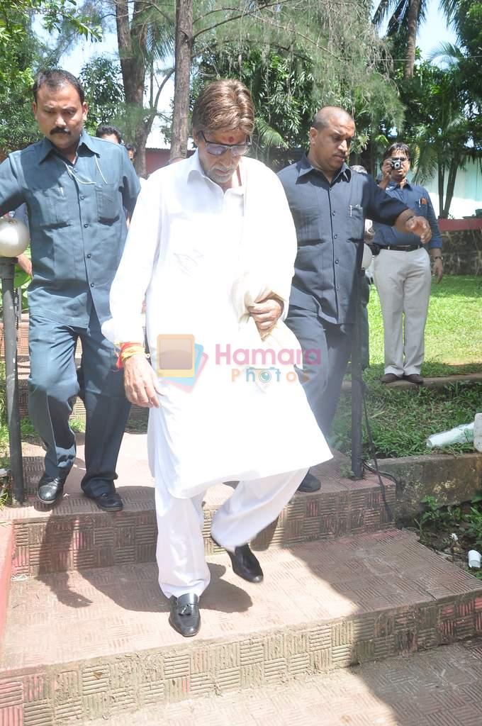 Amitabh Bachchan at Delhi Eye film launch in Madh on 19th Sept 2011