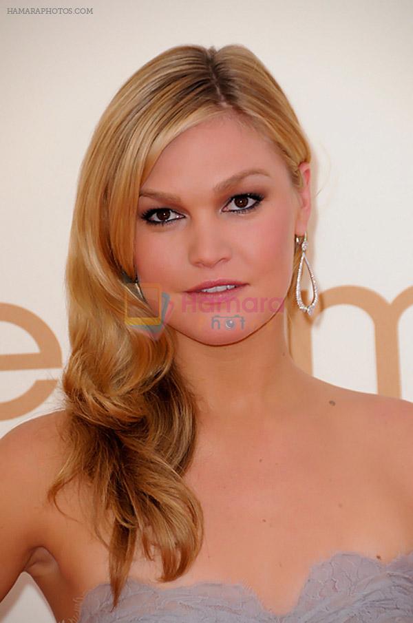 Julia Stiles attends the 63rd Annual Primetime Emmy Awards in Nokia Theatre L.A. Live on 18th September 2011