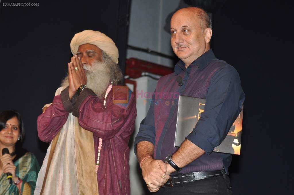 Anupam Kher at Pallavi Gupta book launch bsaed on Sadhguru Jaggi Vasudev's life in Dadar on 20th Sept 2011
