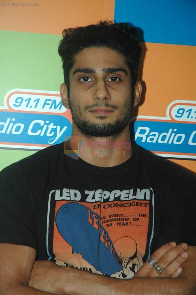 Prateik Babbar on the sets of Radio City in Bandra, Mumbai on 21st Sept 2011