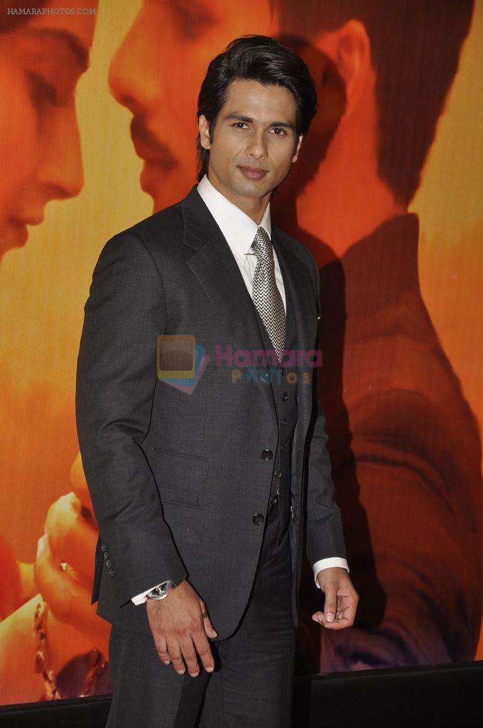 Shahid Kapoor at the Premiere of Mausam in Imax, Wadala, Mumbai on 22nd Sept 2011