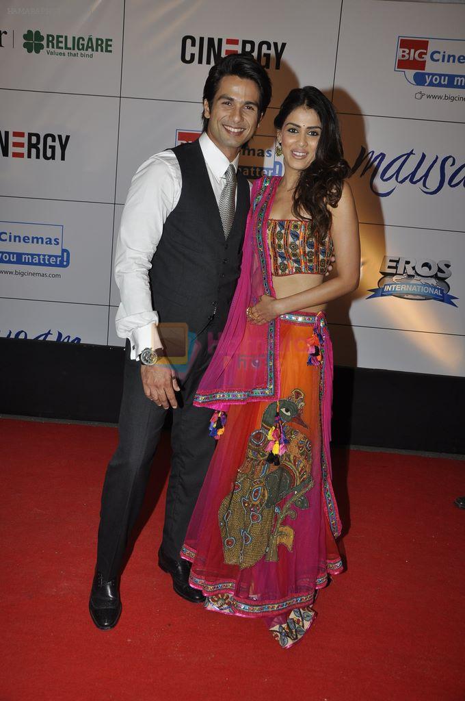 Genelia D Souza, Shahid Kapoor at the Premiere of Mausam in Imax, Wadala, Mumbai on 22nd Sept 2011