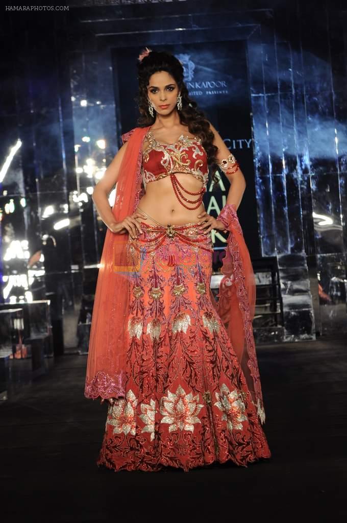 Mallika Sherawat walk the ramp for Anjalee and Arjun Kapoor Show at Amby Valley India Bridal Week day 1 on 24th Sept 2011