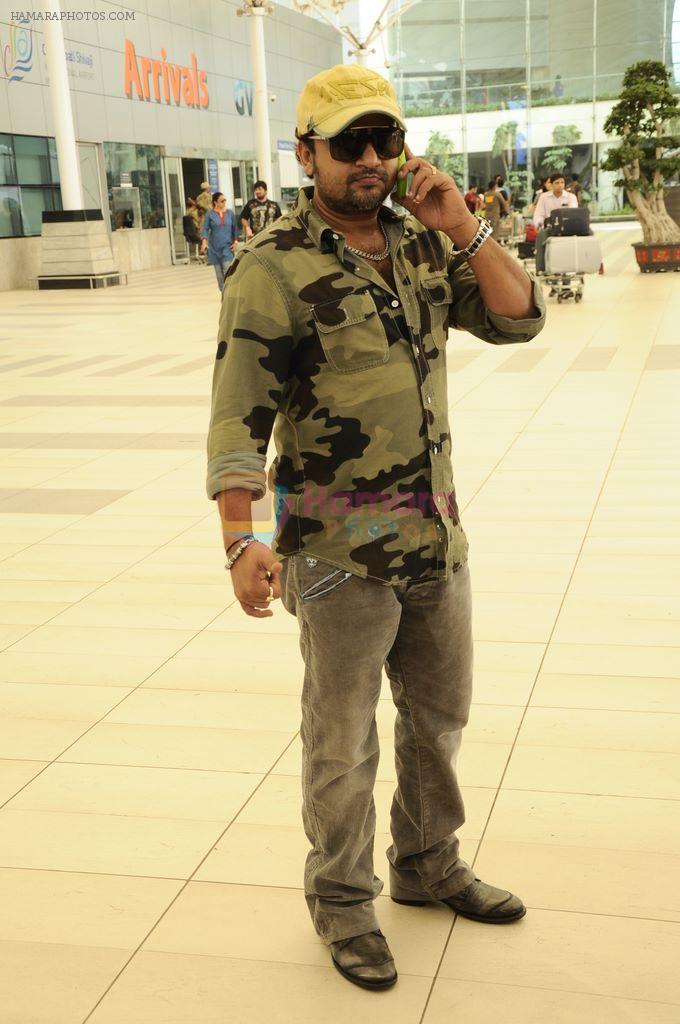 Sajid arrive back from Gima Awards in Domestic Airport, Mumbai on 24th Sept 2011