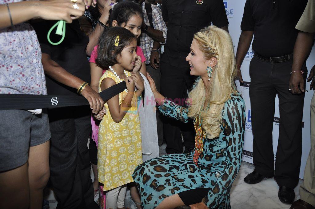 Paris Hilton unveils her line at Shoppers Stop in Juhu, Mumbai on 25th Sept 2011
