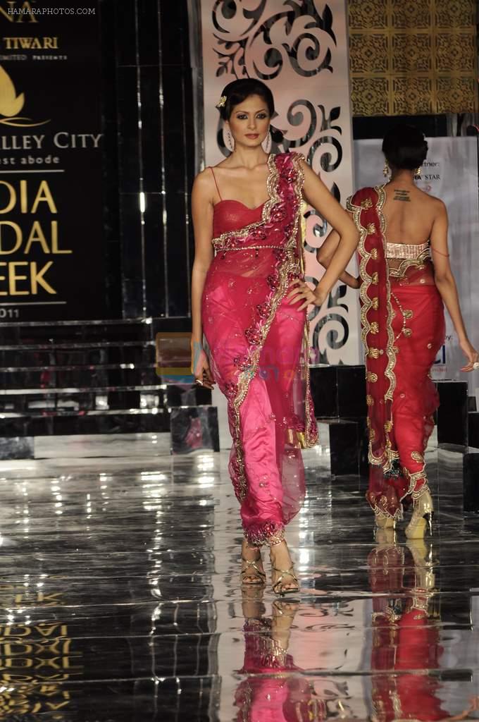 Model walk the ramp for Jyotsa Tiwari Show at Amby Valley India Bridal Week day 3 on 25th Sept 2011