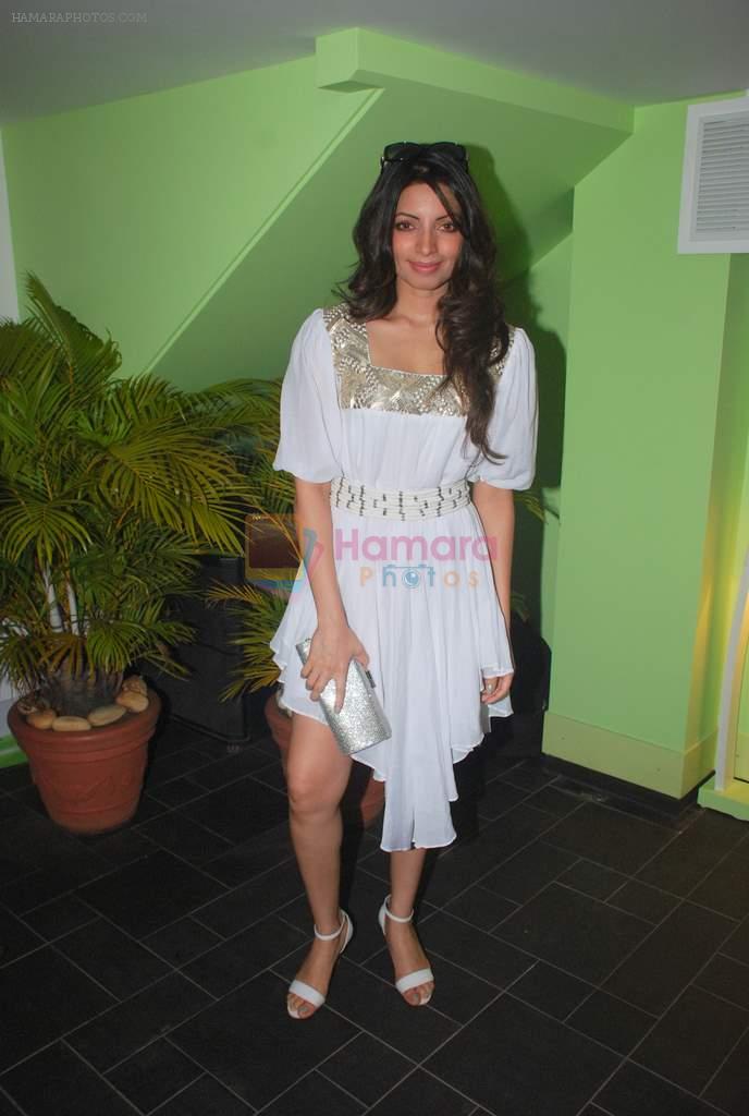 shama sikander at 5 All Day brunch in Colaba, Mumbai on 25th Sept 2011