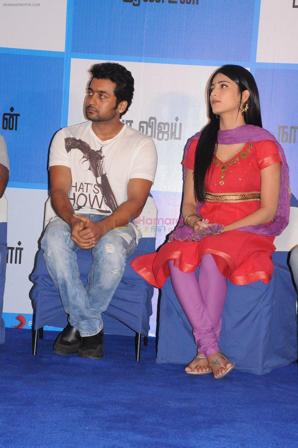 Suriya, Shruti Haasan attends 7aum Arivu Press Meet on 26th September 2011