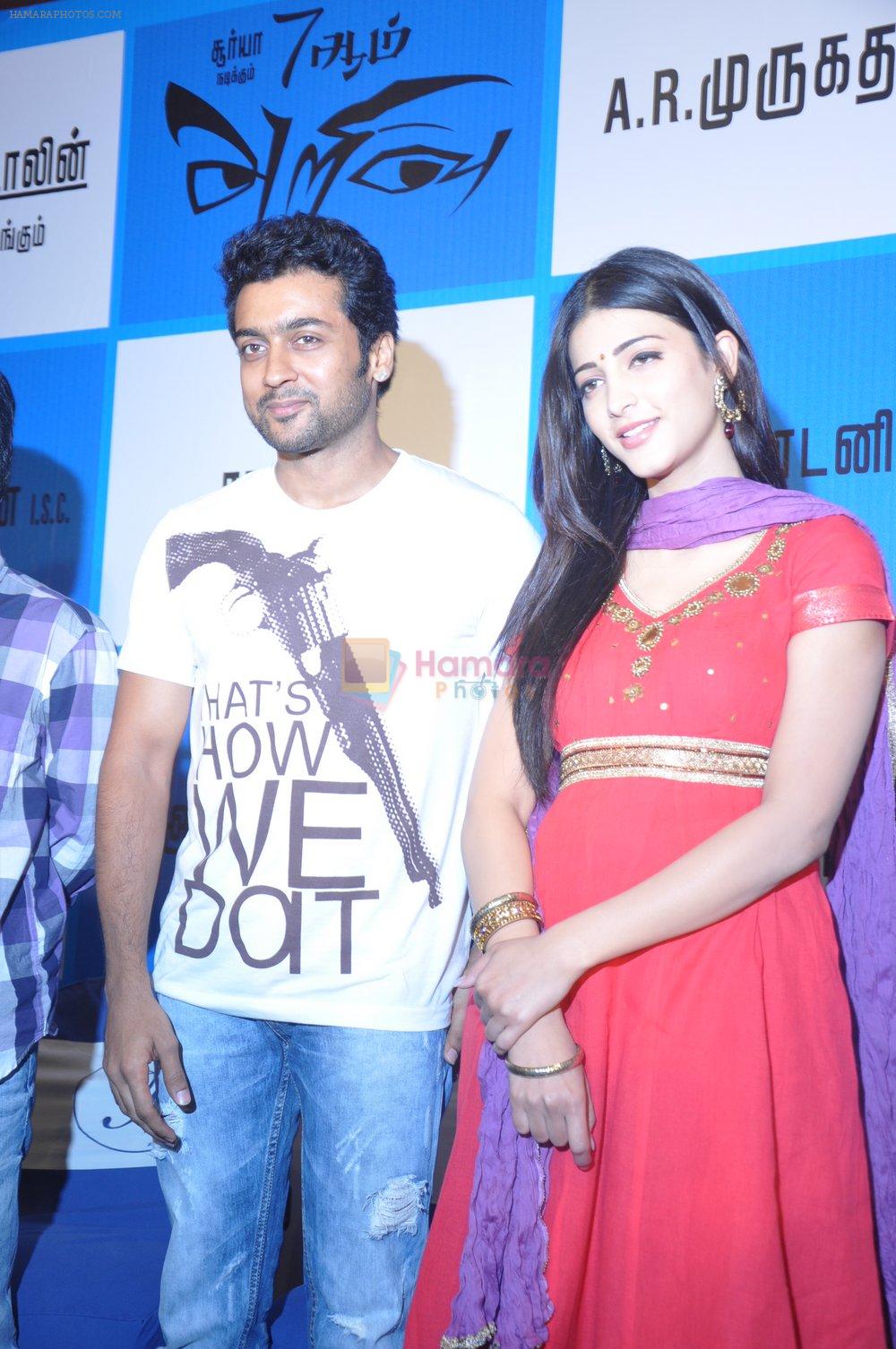 Suriya, Shruti Haasan attends 7aum Arivu Press Meet on 26th September 2011