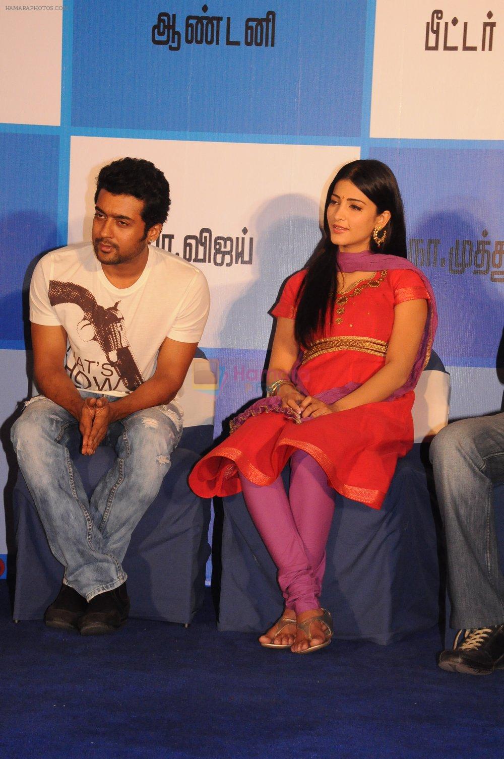 Suriya, Shruti Haasan attends 7aum Arivu Press Meet on 26th September 2011