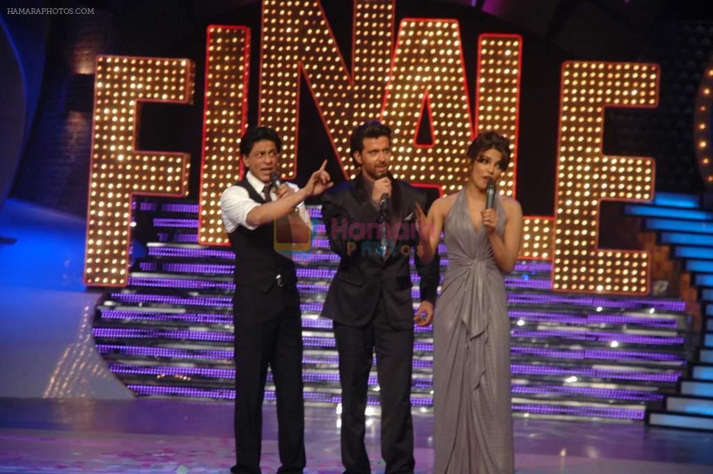 Shahrukh Khan, Hrithik Roshan, Priyanka Chopra at the Finale of Just Dance in Filmcity, Mumbai on 29th Sept 2011