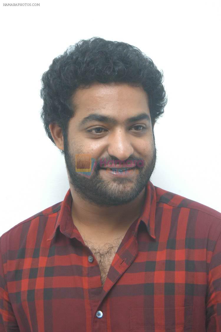 Junior NTR's casual shoot at the Oosaravelli Movie Press Meet on October 4th 2011