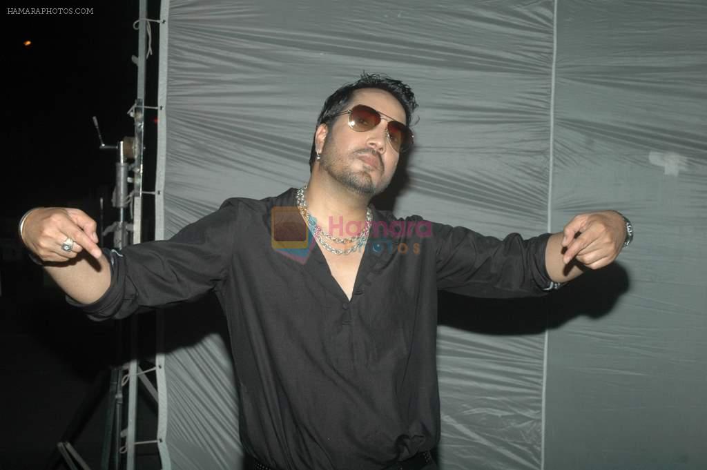 Mika Singh at Mika video shoot in Malad on 7th Oct 2011