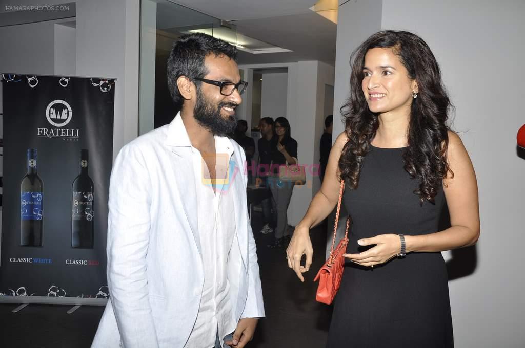 Sushma Reddy at the Silent Noise by Saini S Johray in Viewing Room, Colaba, Mumbai on 7th Oct 2011
