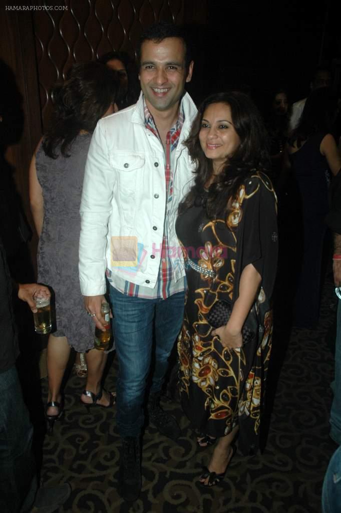Rohit Roy at Manish Goswami's bash in Sun N Sand on 9th Oct 2011