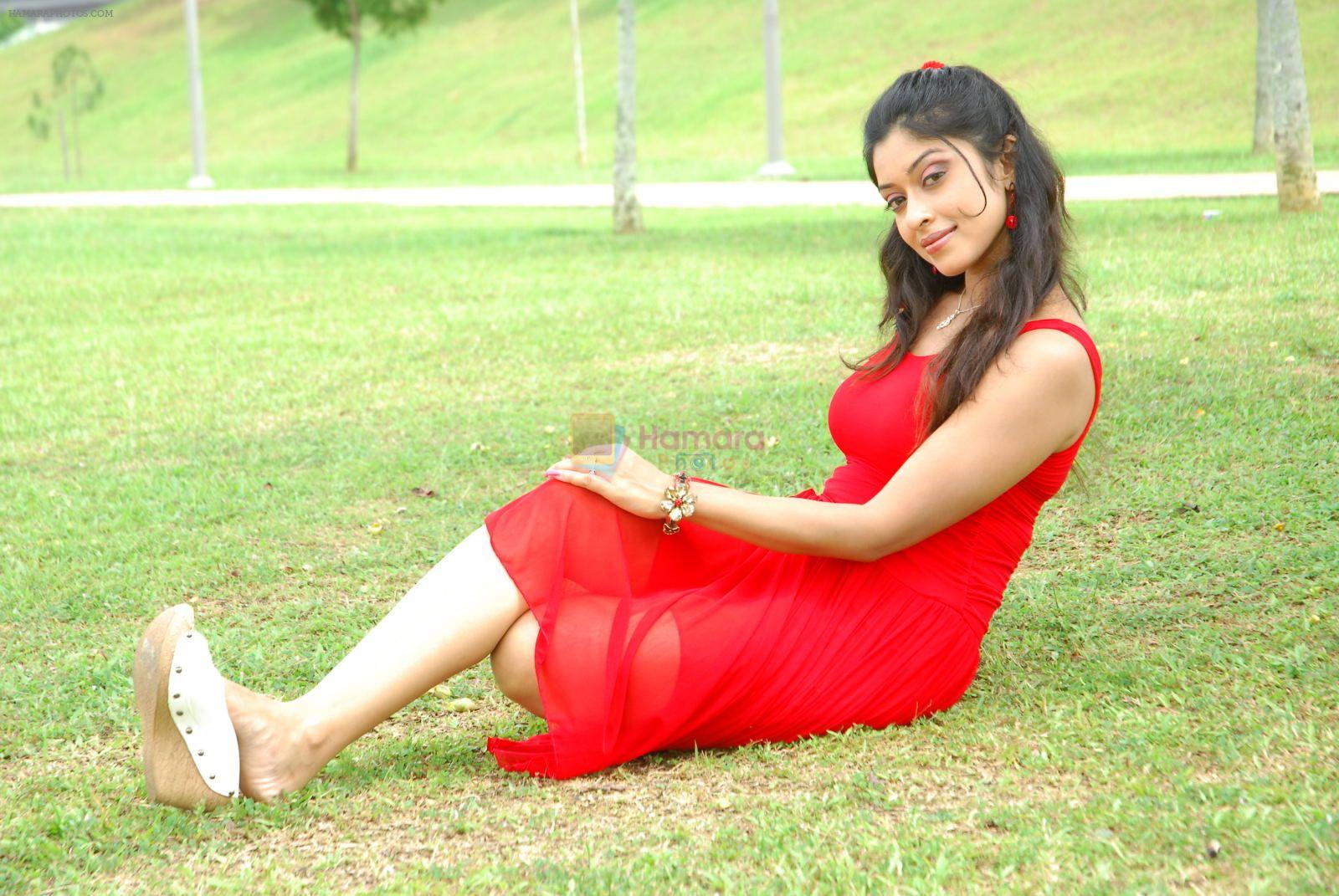 Payal Ghosh in a song shoot on October 25, 2010