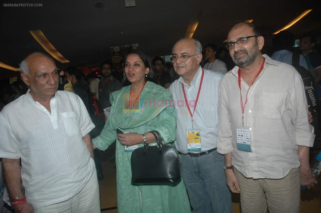Shabana Azmi, Yash Chopra at MAMI fest in Cinemax, Mumbai on 17th Oct 2011