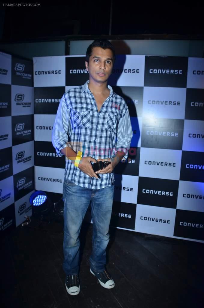 at Atul Kasbekar's Converse bash in Vie Lounge on 19th Oct 2011
