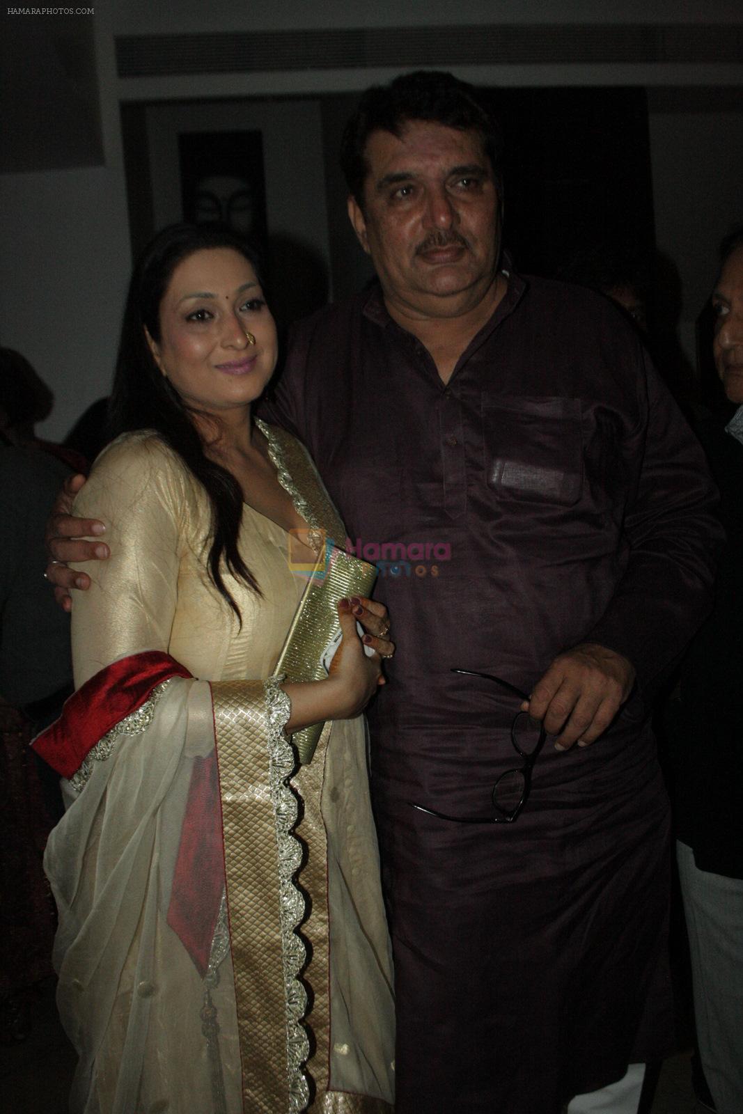 Raza Murad & wife at Anand Pandit's Diwali celebration on 26th Oct 2011