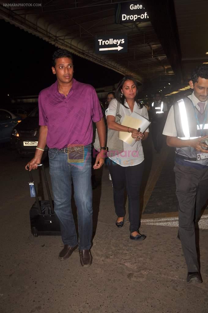 Lara Dutta and Mahesh Bhupati spotted leaving for their London vacation in Sahar International Airport on 28th Oct 2011