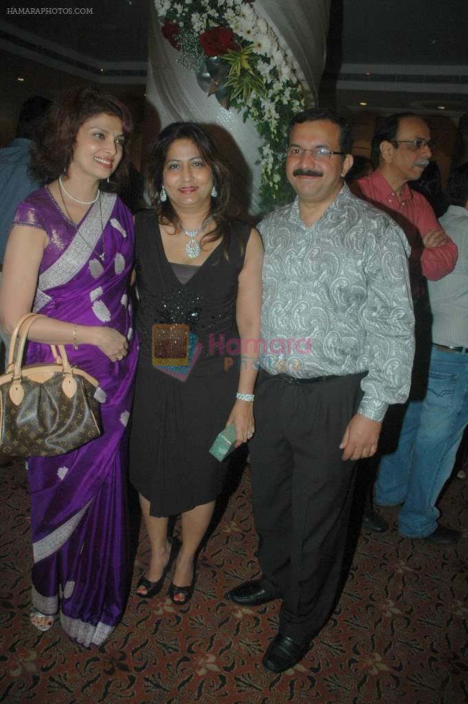 at Pradeep Palshetkar's party in Worli, Mumbai on 29th Oct 2011