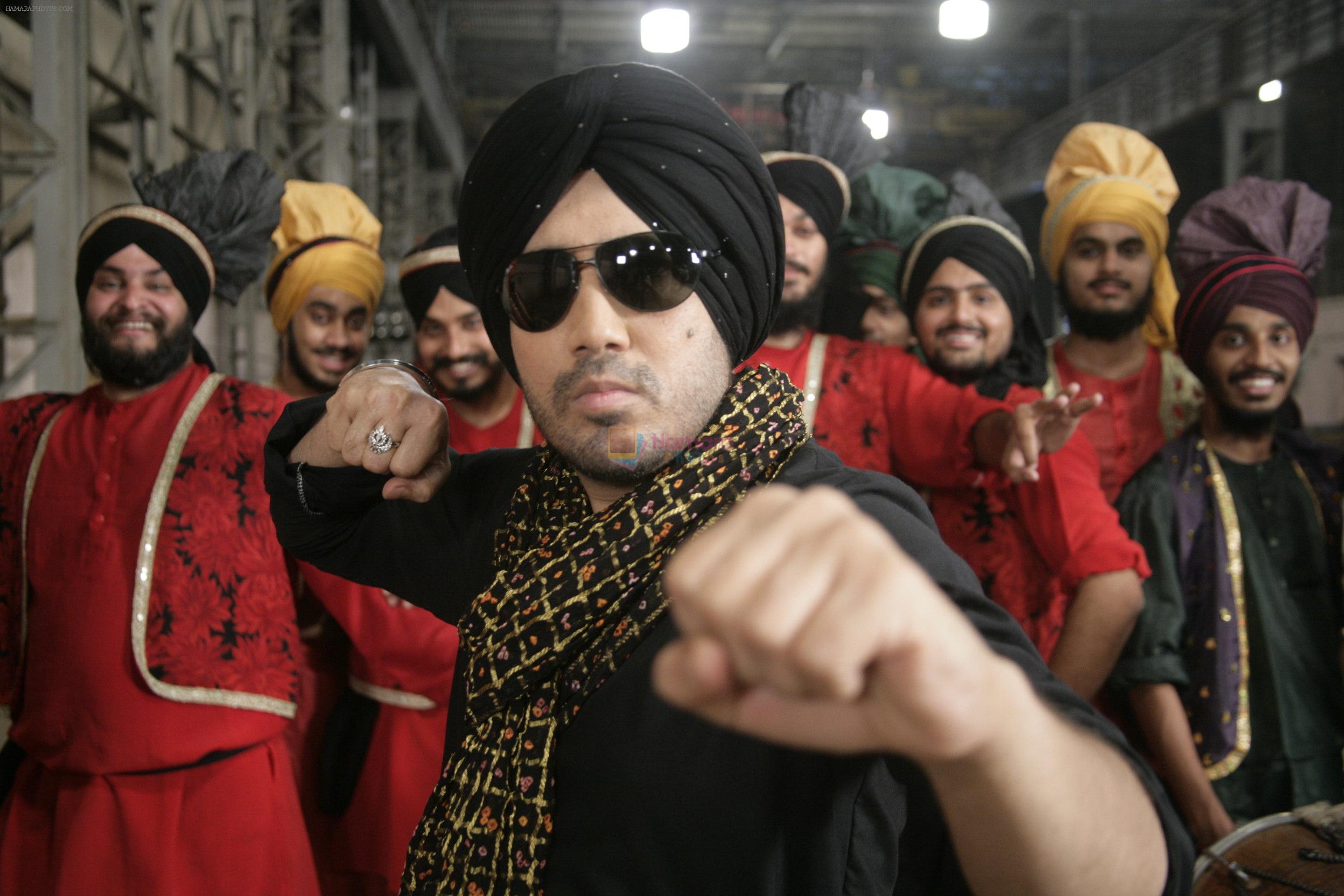 Mika Singh in the still from movie I am singh
