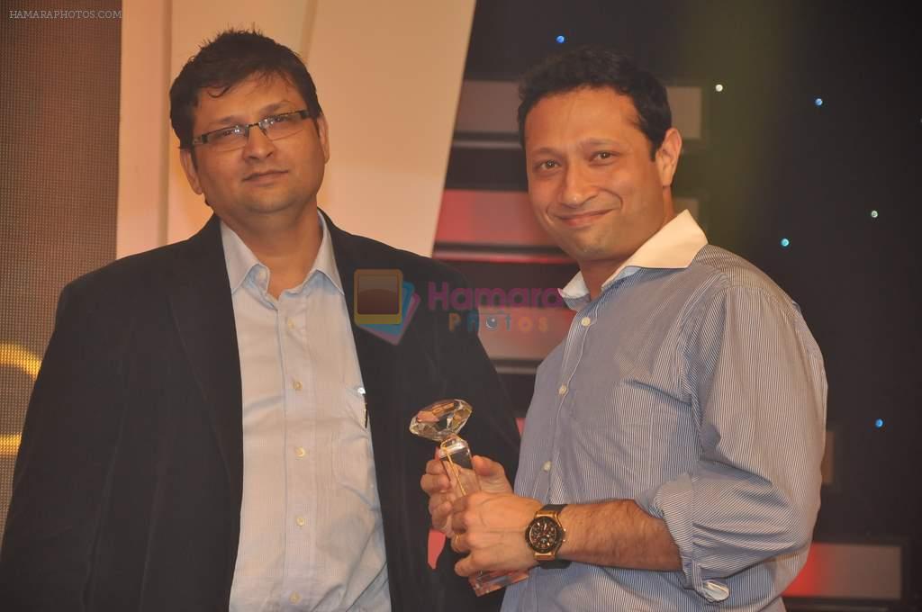 at Economic Times ACE Awards in Taj Land's End on 3rd Nov 2011