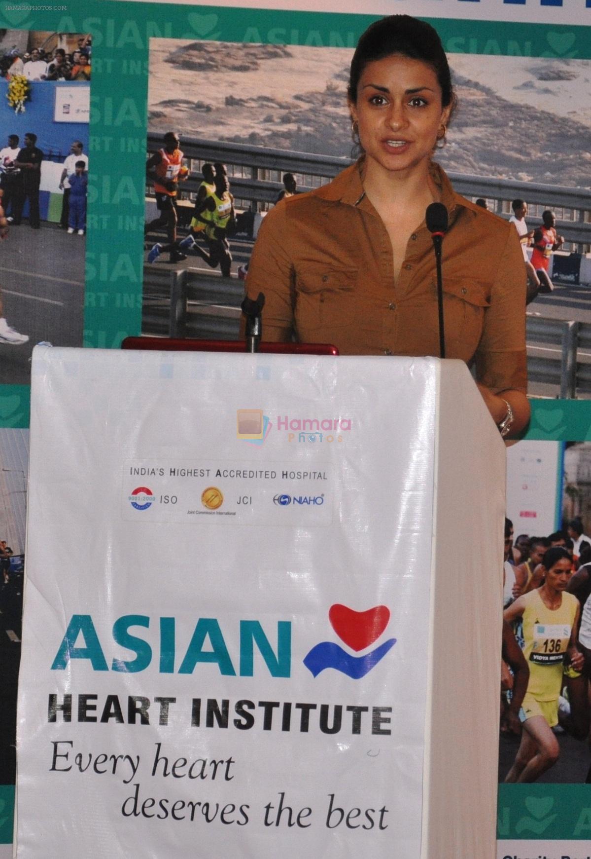 Gul Panag at the Standard Chartered Mumbai Marathon second Runners Meet in Mumbai on 5th Nov 2011