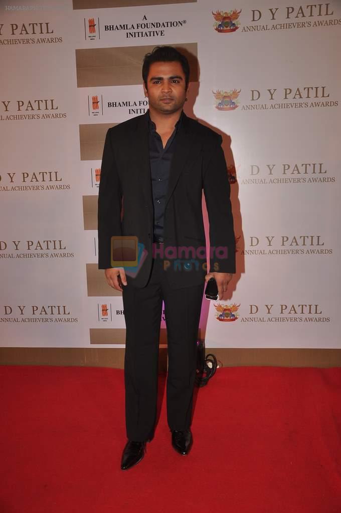 Sachin Joshi at DY Patil Awards in Aurus on 13th Nov 2011