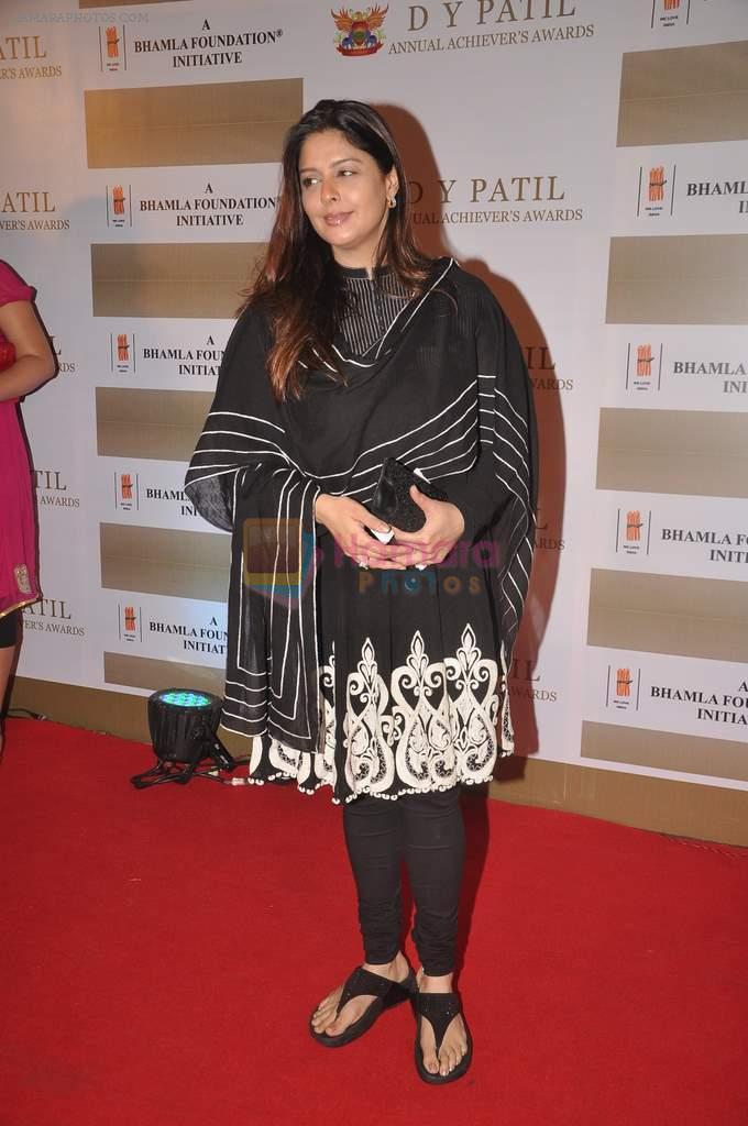 Nagma at DY Patil Awards in Aurus on 13th Nov 2011