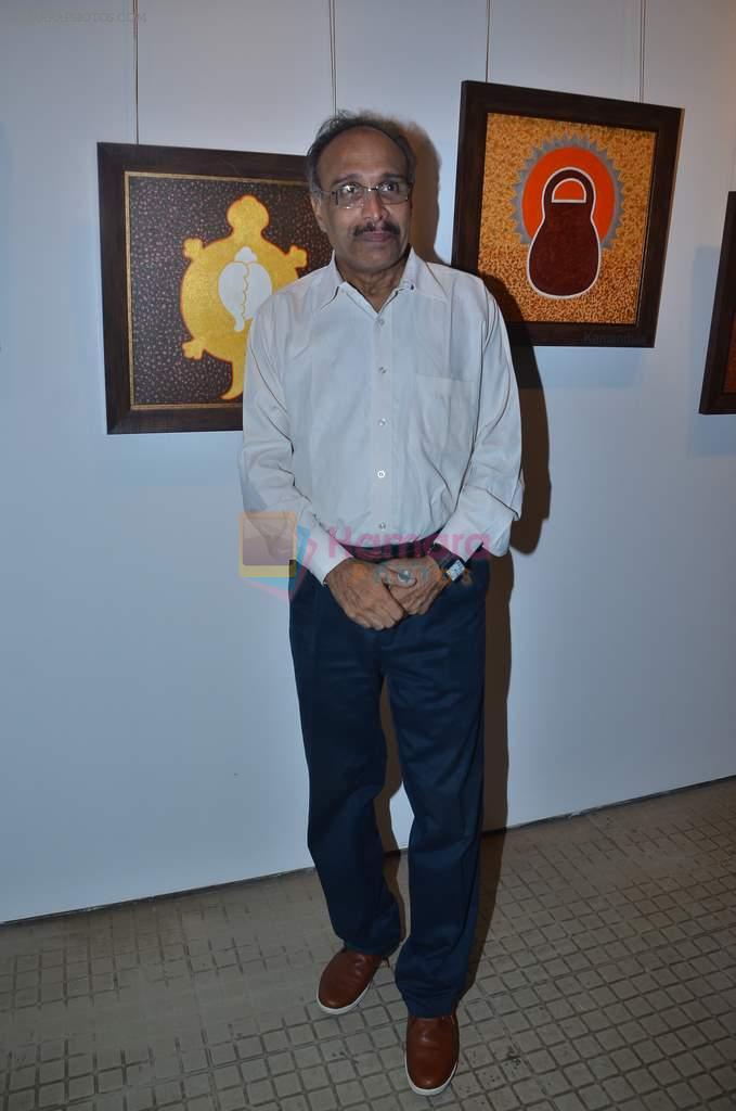 at Bharat Tripathi's art exhibition in Musuem Art Gallery on 14th Nov 2011